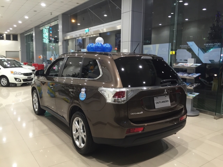 展場OUTLANDER