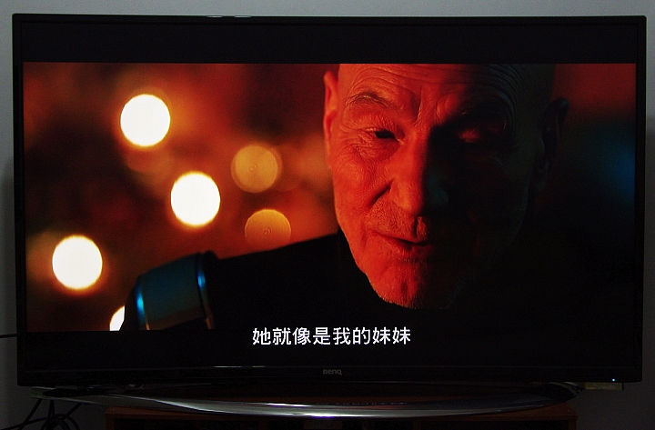 BenQ 55RU6600 黑湛屏曲面電視開箱和不專業評測