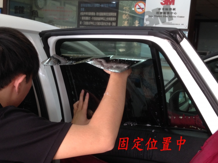 MAZDA CX-5 4WD 2.0 (3M  スコッチティント施工)((參加3M汽車隔熱膜試用活動分享))