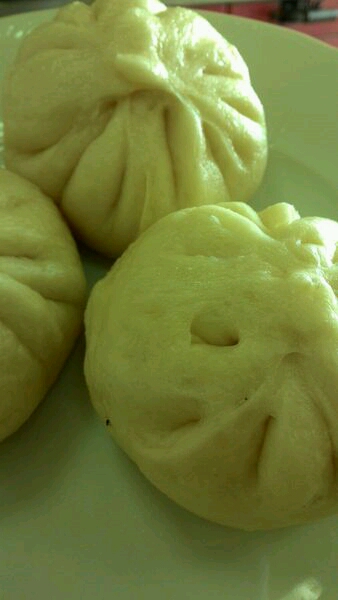 賀呷台中南屯美食地圖!台中南屯萬和宮附近～天然養生鍋燒麵!蔥油餅!肉燥飯!老麵發素包