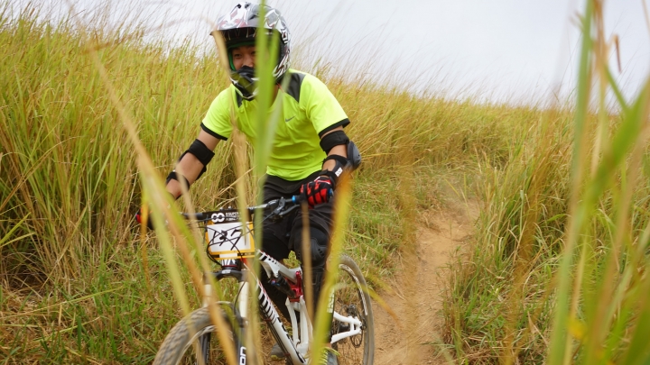 登山車界歡樂賽事 - 到底是真級八還是超級八，好混亂阿。