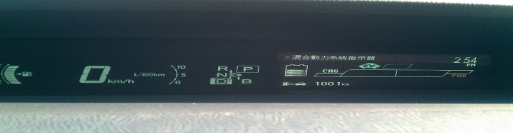 prius 拚單桶1600km之明年請早