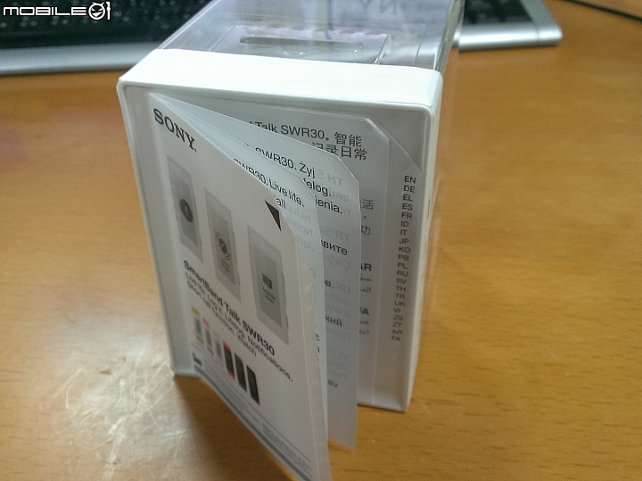 [開箱] SONY Smartband Talk "SWR30 " & 體驗文