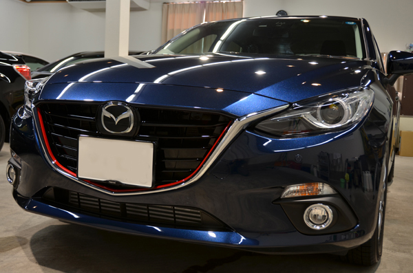 all new mazda3 水箱罩飾條疑問???