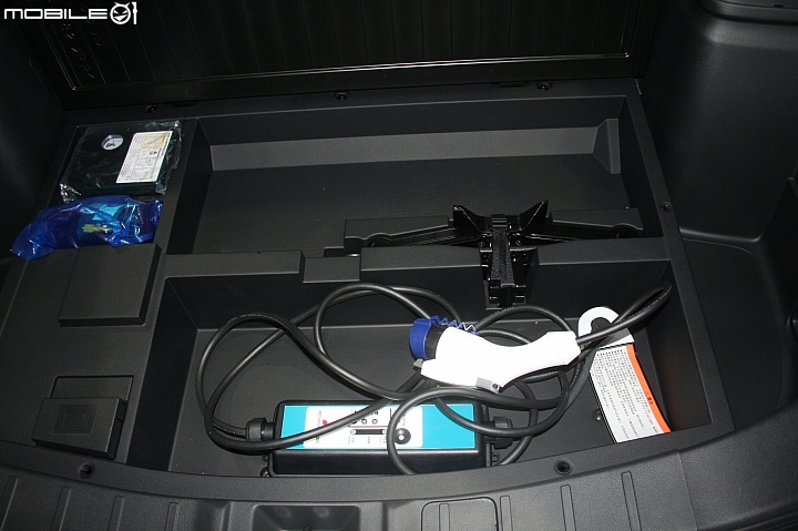 20141208三菱新OUTLANDER上市發表會