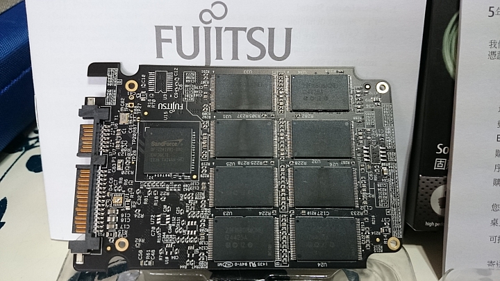 [開箱][測試]強效耐操！平價SLC SSD Fujitsu FSX 240GB×2 單顆與陣列效能測試