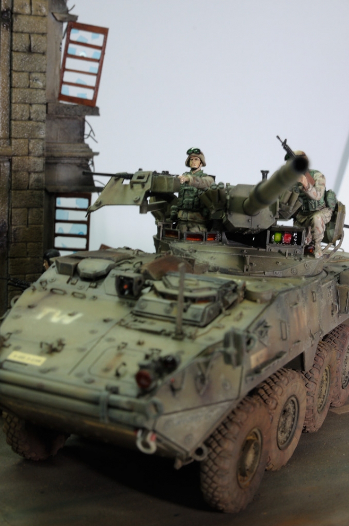 [場景作品分享]  Stryker M1126、M1128