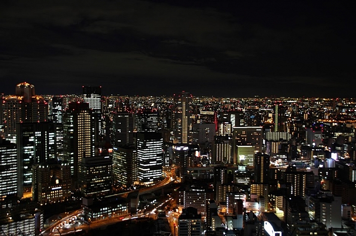 【大阪夜景】梅田‧空中庭園展望台 v.s. 天王寺‧Harukas 300展望台