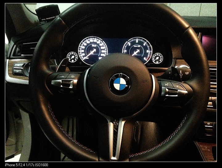 2014 LCI 520D【更新NBT 2015-2圖資】開箱-分享改裝資訊：NBT+原廠型數位電視+M6方向盤<更新全液晶儀表>持續更新ING
