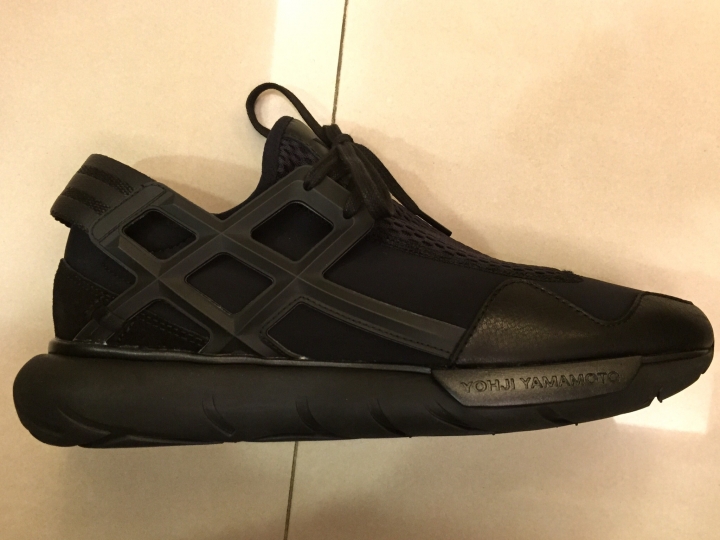 ［ALL BLACK］Y-3 QASA RACER 開箱！