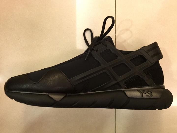 ［ALL BLACK］Y-3 QASA RACER 開箱！