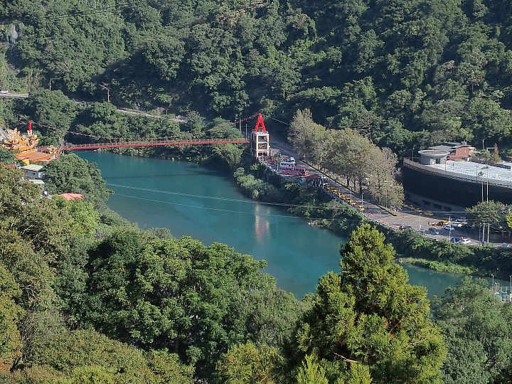 高雄直開4個半小時到烏來山水妍溫泉會館，享受泡湯趣。