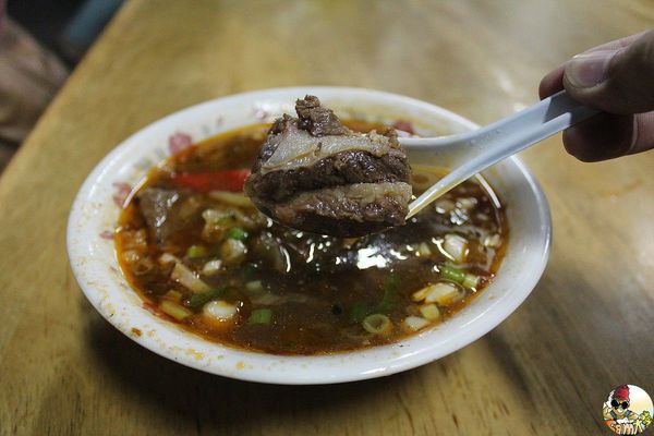 [食記] 雲林北港 新味珍原汁牛肉麵 傳說中的夢幻牛肉麵