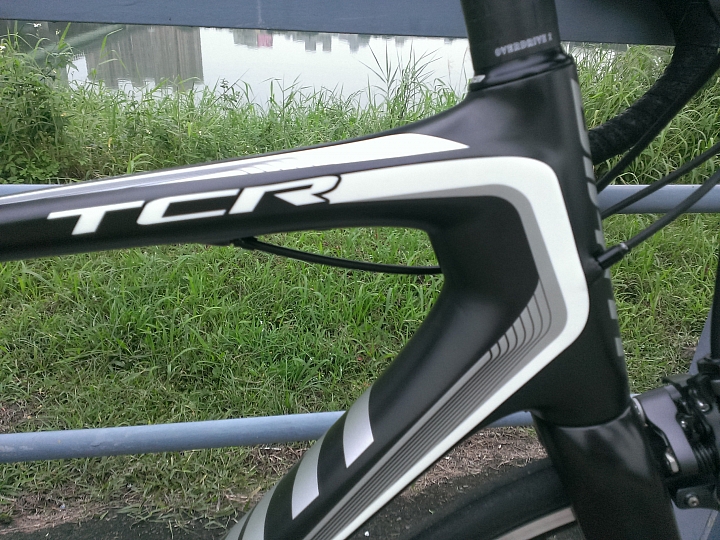 [開箱] 2015 TCR advanced SL2 意外的升級