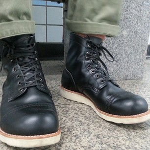 <開箱>(實穿照補上)首發!Red Wing 8840(上蠟鞋帶補上)