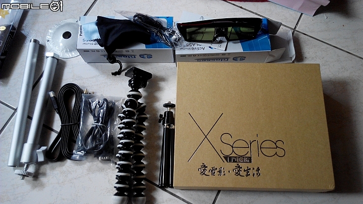 （開箱）酷樂視X5 LED 投影機