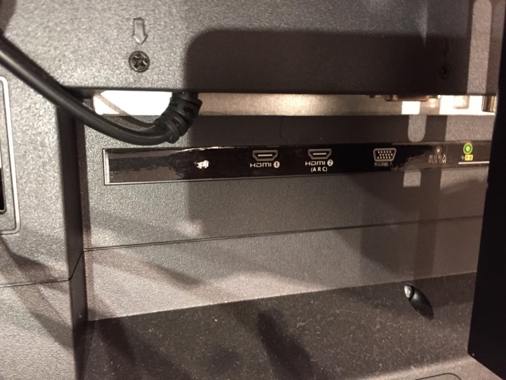 求救！DVD接電視要如何用囧