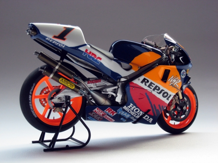 [作品分享] 登峰造極！1998年式 REPSOL Honda NSR500 杜漢戰駒暨MotoGP日本站簡短心得