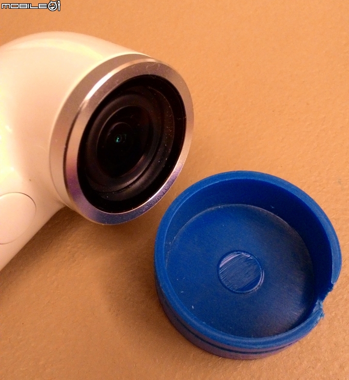 HTC RE 鏡頭蓋