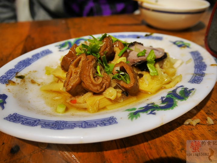 老實記，士官長酸菜白肉鍋