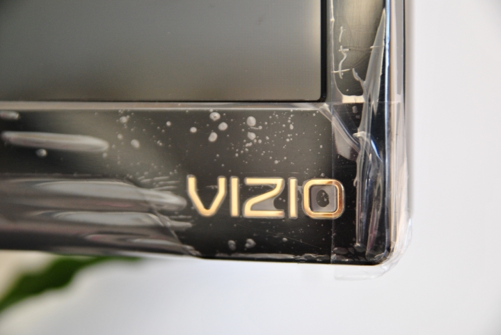 [開箱] 瑞旭 WUSH另一機型 VIZIO V55E3D不專業開箱