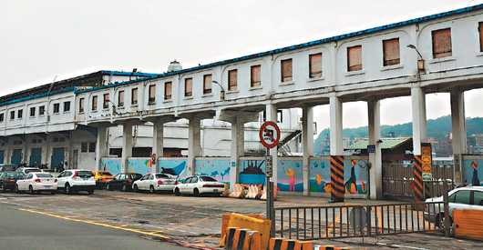 基隆港西二碼頭老味道 下月得搬了