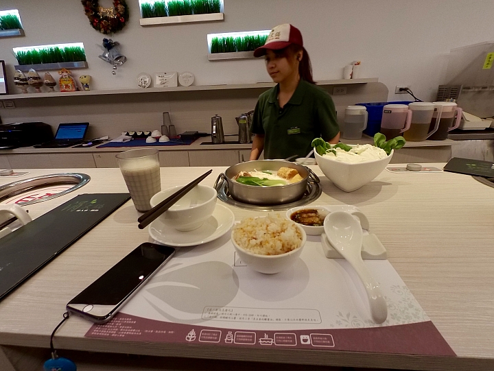 HTC RE 實拍+影片