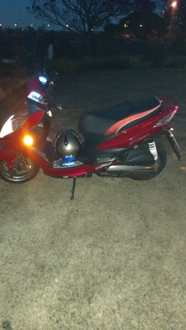 Racing 150開箱