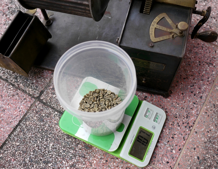 我愛烘豆機(2)- 發條動力烘豆機 Vintage clockwork coffee roaster