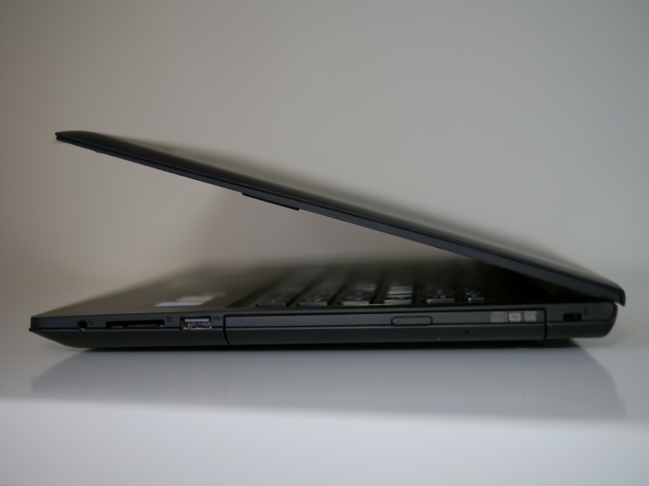 超值14吋FHD Lenovo G40-70 開箱