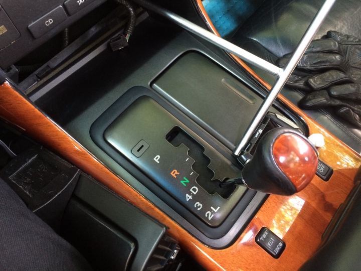 [分享] 老車不死！1999年LEXUS GS300原廠主機增加AirPlay/Line In功能！ （NEXUM TuneBox/LINKA）