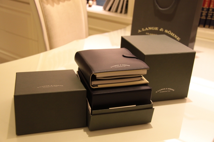 [開箱] 朗格Grand Lange 1 Moonphase