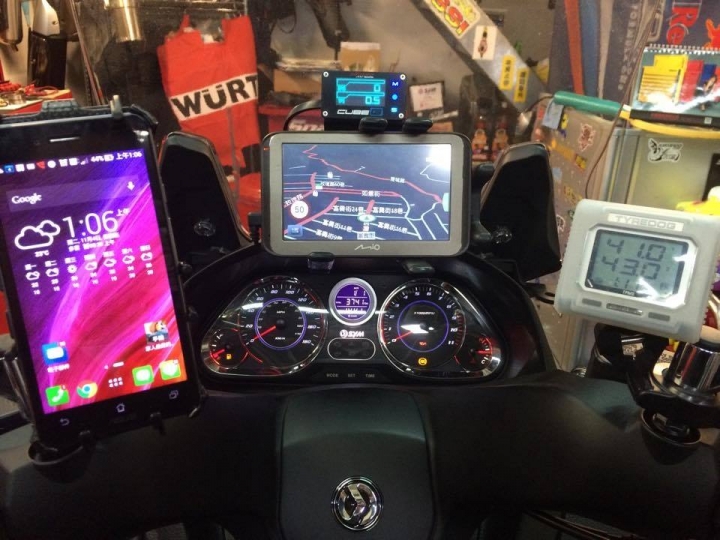 [心得] 2014年式SYM MAXSYM 400i ABS-消光黑特仕版開箱+騎乘心得