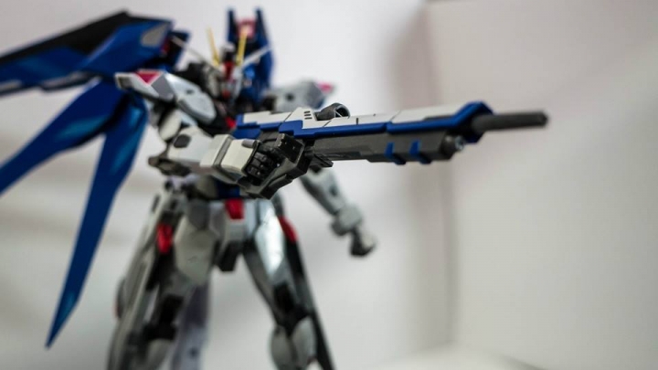 METAL BUILD  自由鋼彈(在版)