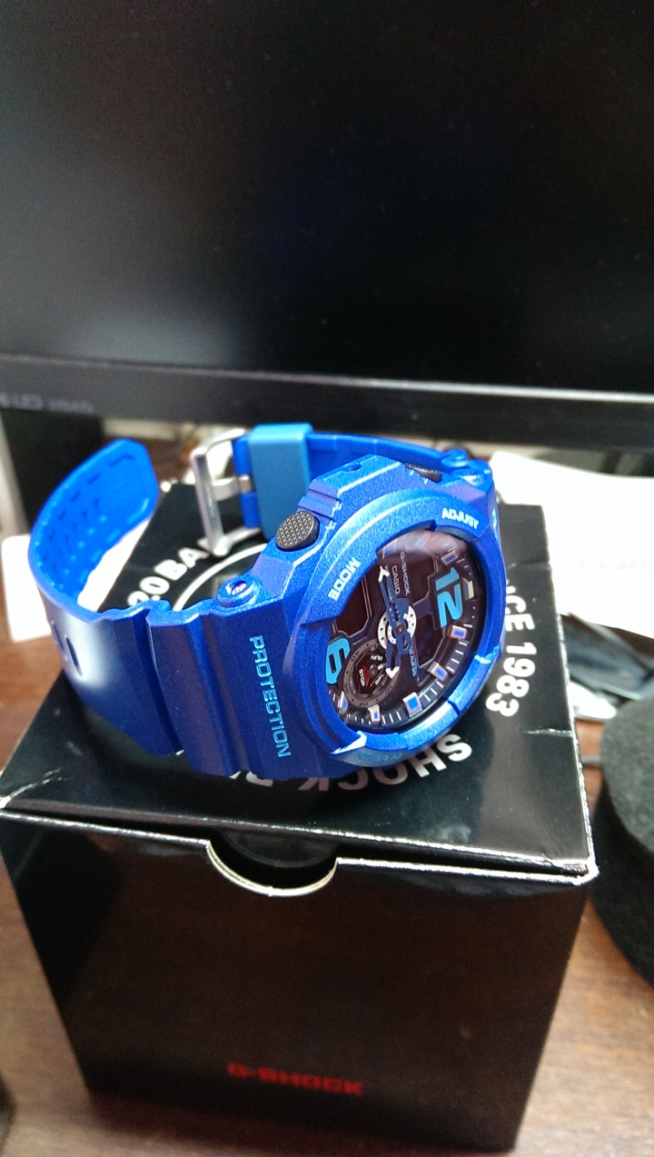 G-SHOCK GA-310-2A 開箱