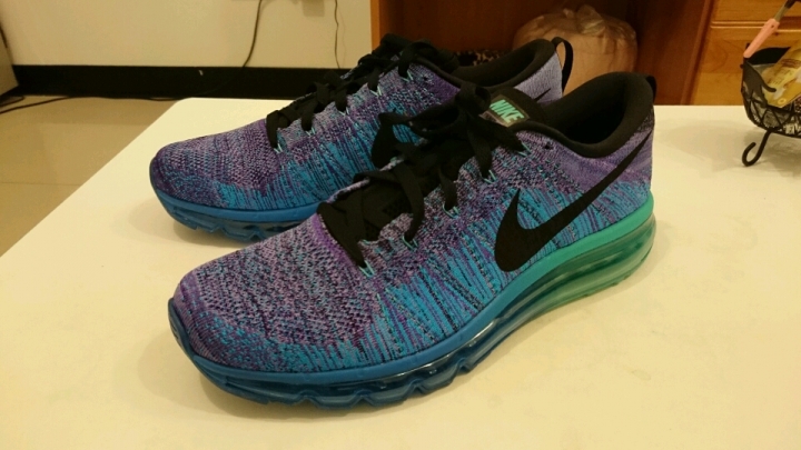 nike flyknit max藍色款