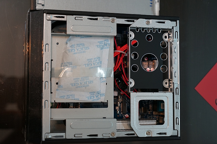 Shuttle 浩鑫 XPC XH97V 準系統不專業開箱