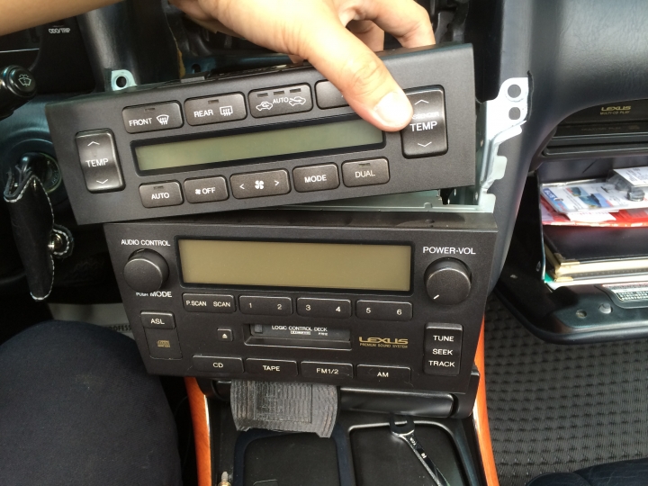 [分享] 老車不死！1999年LEXUS GS300原廠主機增加AirPlay/Line In功能！ （NEXUM TuneBox/LINKA）