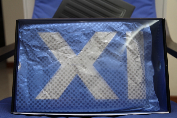 ［開箱］Air Jordan XI - Legend Blue