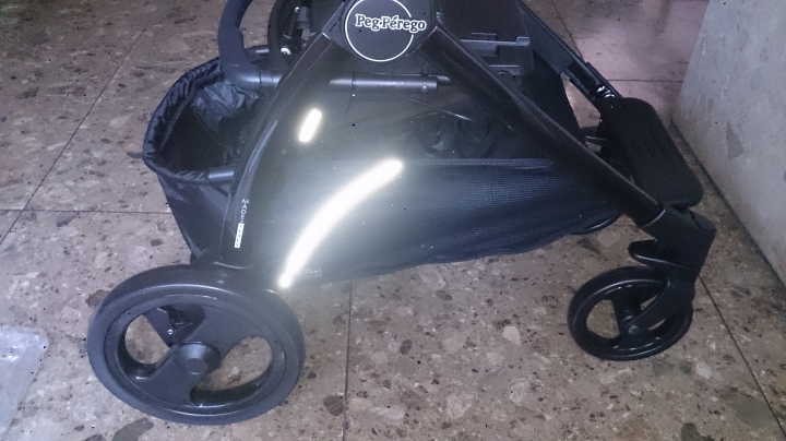 [圖多開箱]加拿大代購回來的推車 peg perego book plus