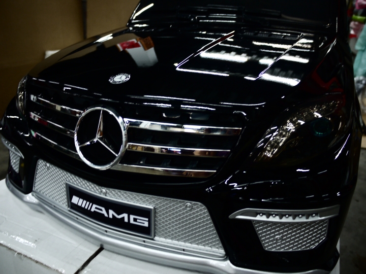 Mercedes-benz M-Clas  ML63 AMG  頂級奢華版 (兒童用)開箱