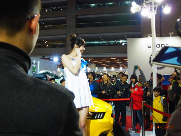 莖濤HIGH浪~2015台北車展最佳展場女郎MVP是她