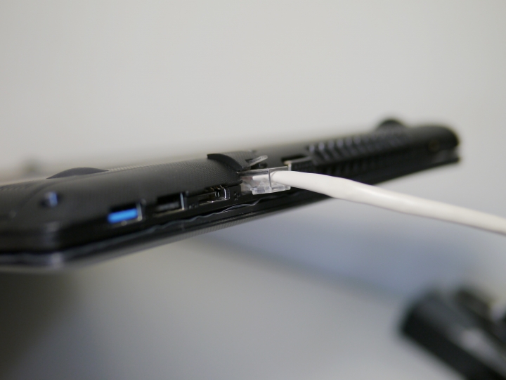 超值14吋FHD Lenovo G40-70 開箱