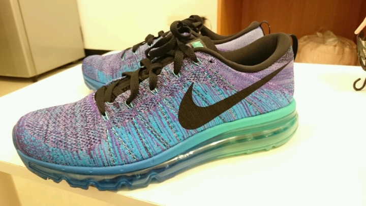 nike flyknit max藍色款