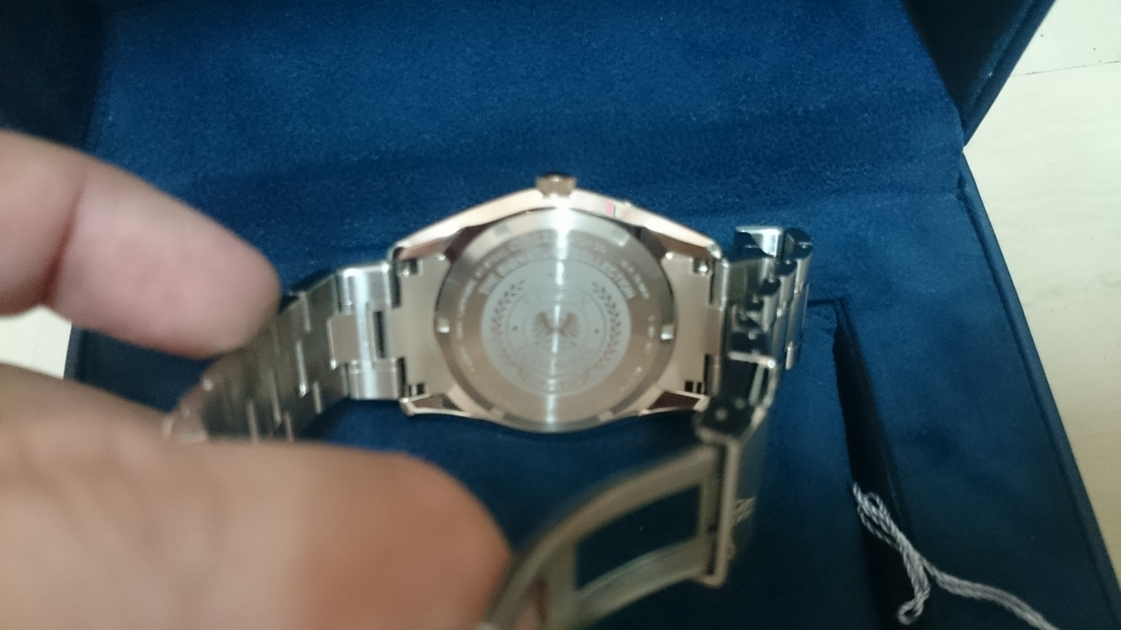 【開箱】CITIZEN AQ3004-56A