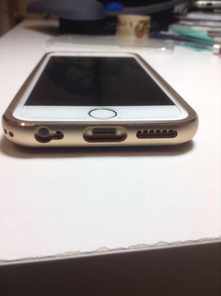 （純分享）Iphone6 太空鋁 + 義大利真皮背蓋保護殼