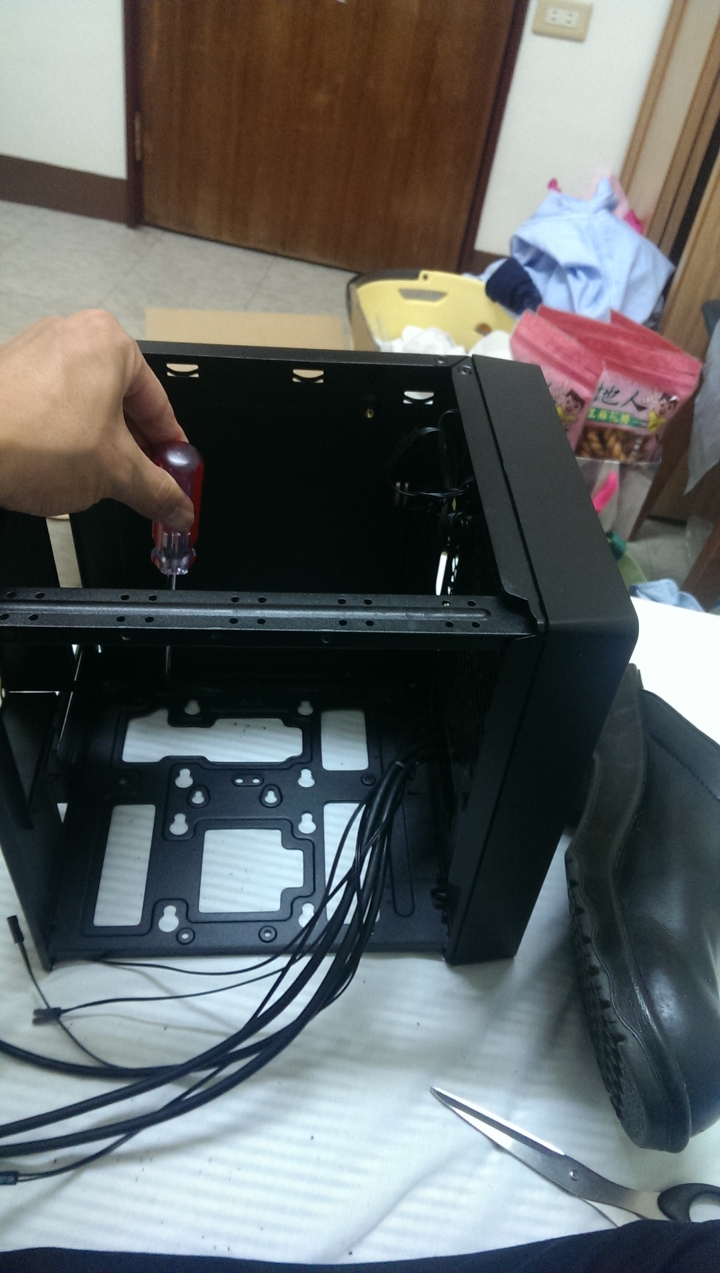 cooler master elite 110  硬塞技嘉B85M-D2V 成功