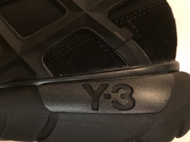 ［ALL BLACK］Y-3 QASA RACER 開箱！
