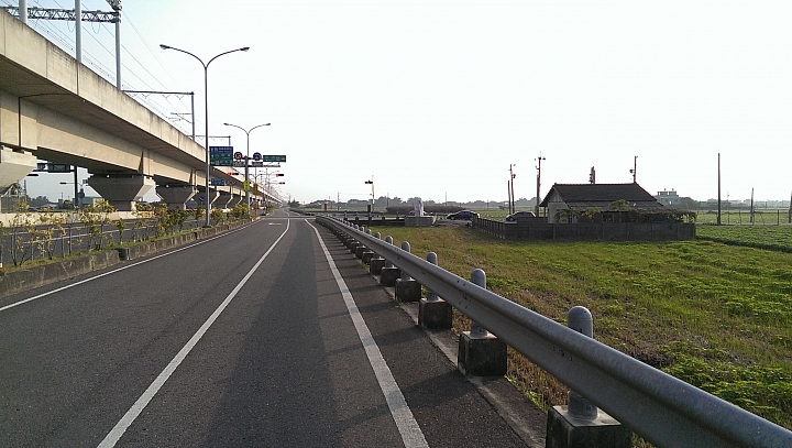 南投 －＞ 高雄 ， 原來真的不遠，215K入袋