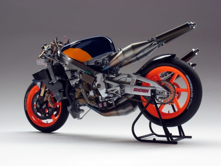 [作品分享] 登峰造極！1998年式 REPSOL Honda NSR500 杜漢戰駒暨MotoGP日本站簡短心得